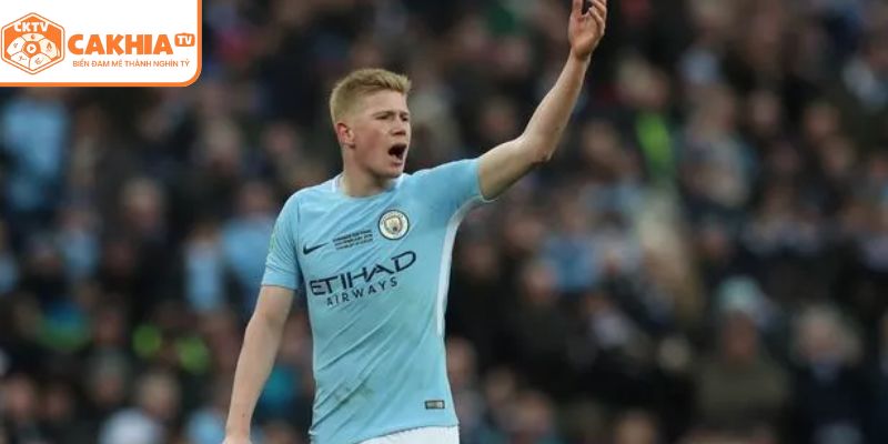 Khả năng chuyền bóng vượt trội của De Bruyne